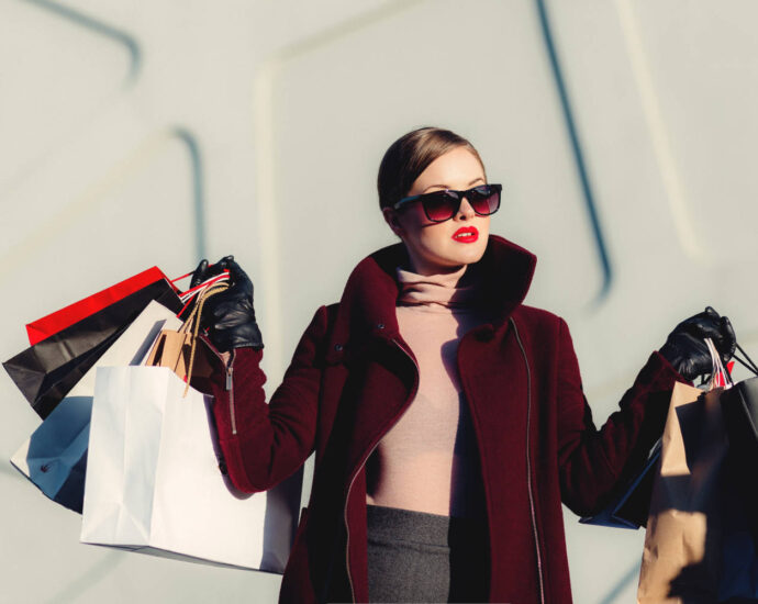 woman with many shopping bags