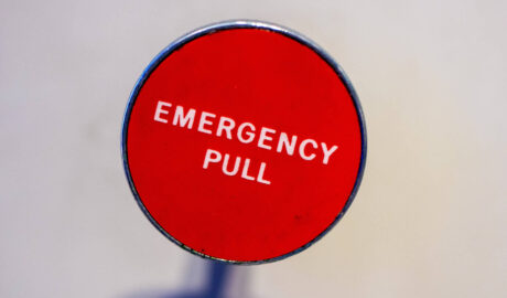 Red knob that says "Emergency Pull"